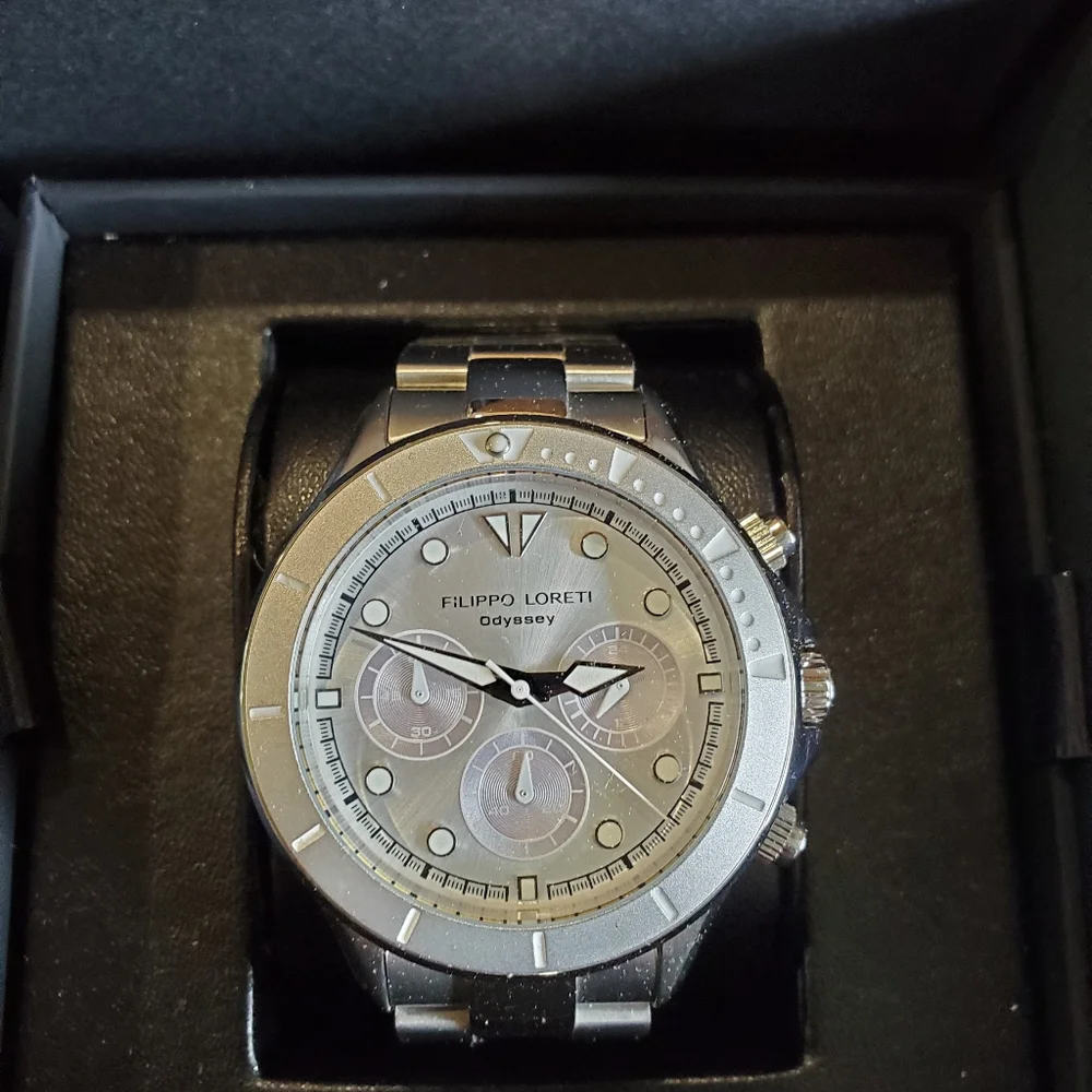 Watch - Picture 2 of 2